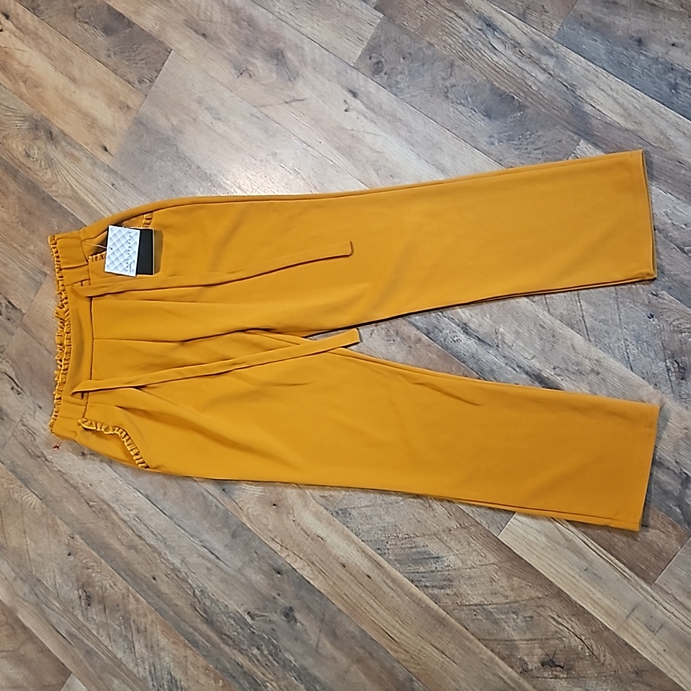 👖SOHO APPAREL ANKLE PANTS 👖